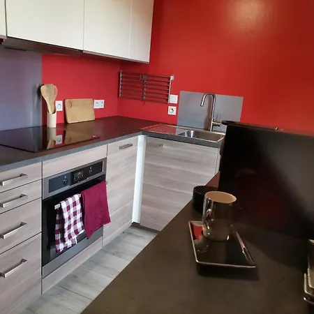 2 Pièces Proche Centre *