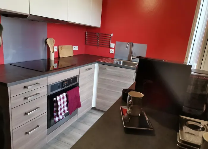 2 Pieces Proche Centre *